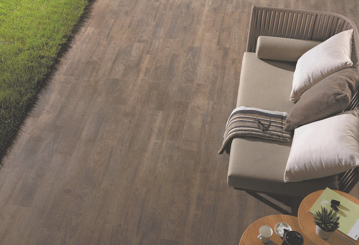 Outdoor Living Wood Look